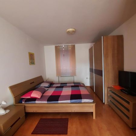 Rooms Cehovin Postojna Exteriör bild